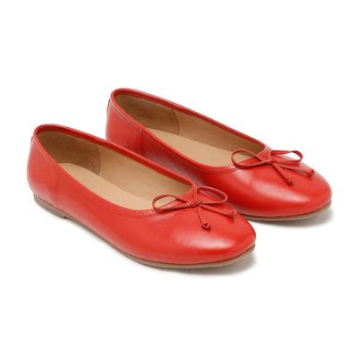 Hats Off Accessories – Handcrafted Footwear and Accessories , Uniquely