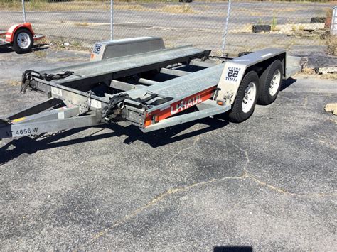How to Tow a Car: Everything You Need to Know | CarHub Automotive Group