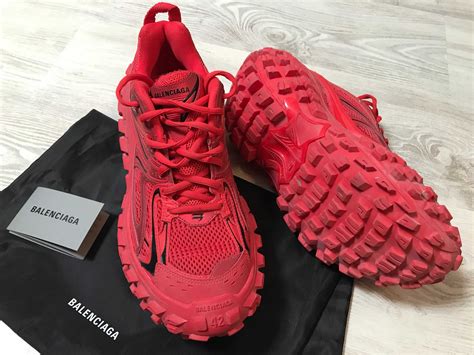 Balenciaga Defender 42, sneakers originali, full box, retail 960 euro Bucuresti Sectorul 3 • OLX.ro