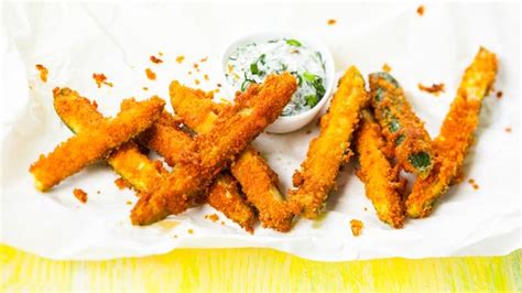 Osim od krumpira i mrkve, pomfrit možeš napraviti i od tikvica ...