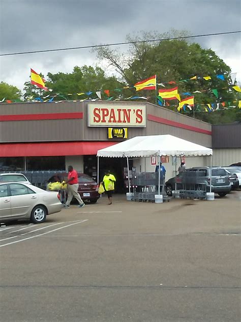 Spain's Supermarket - Grenada, MS 38901