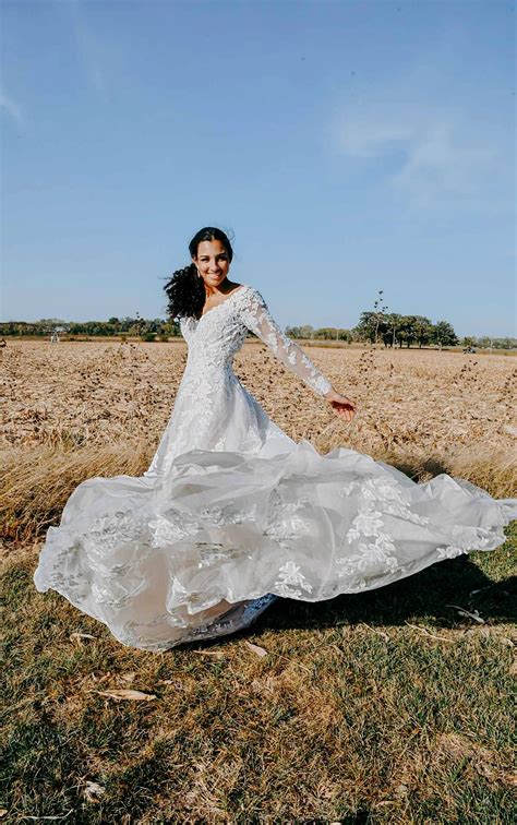 ROMANTIC LACE WEDDING DRESS with Long Sleeves | Stella York