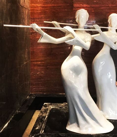 玻璃钢抽象人物少女雕塑陶瓷质感酒店大堂公寓装饰摆件-阿里巴巴