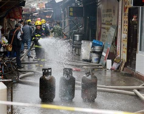 安徽芜湖发生液化气罐爆炸事故已致17人遇难_图片_新闻_中国政府网