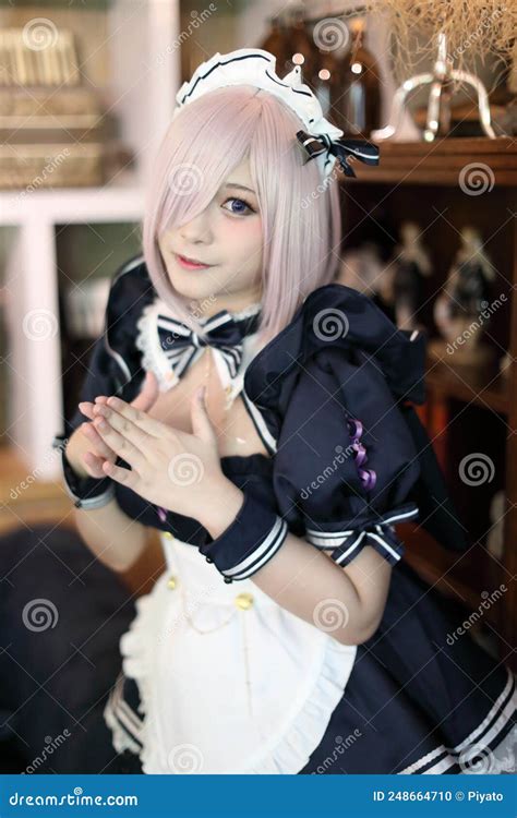 Maid’s Secret Service – Kawaii Japanese Maid Gets Double-Creamed by Master and His Big White Friend