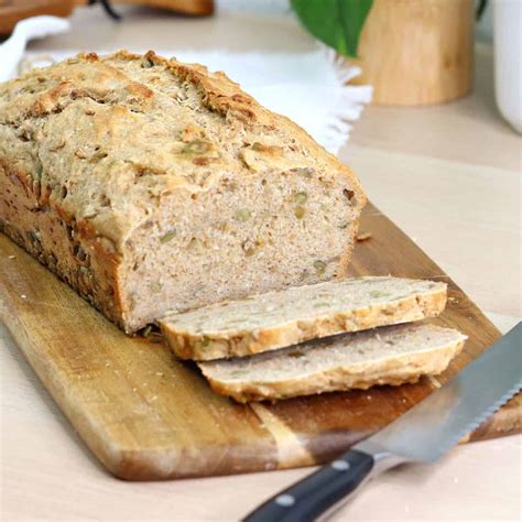 Easy Homemade Sunflower Seed Bread - All Tastes German