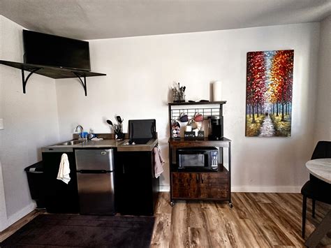 Rooms & Accomodations — Fossil Motel