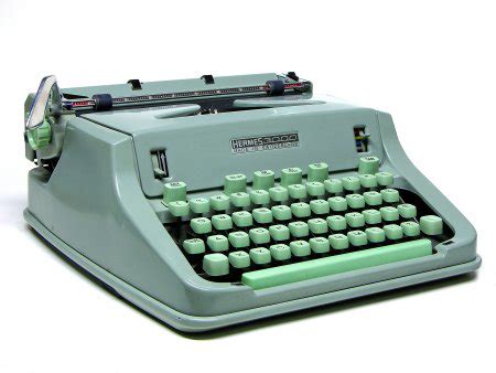 Hermes 3000 typewriter