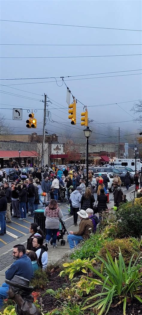 THE HOMESTEAD INN (Blowing Rock) - Inn Reviews, Photos, Rate Comparison ...