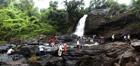 Soochipara Falls Vellarimala Wayanad - Soochipara Falls Waterfalls in ...
