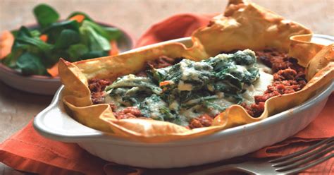 Quick and Easy Vegetarian Lasagna Recipe   Quorn US