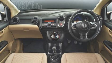 Mobilio variants explained and compared with the Ertiga - Overdrive
