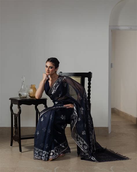 Blue Pure Organza Silk Traditional Jamdani Handloom Saree – Yarn Story