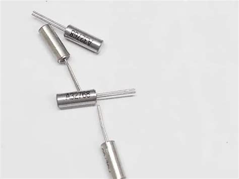 CRYSTAL OSCILLATORS - 33.33 MHZ Standard Clock Oscillators MEMS ...