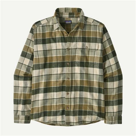 Patagonia M's Lightweight Fjord Flannel Shirt