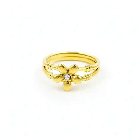 Gold Flower Design Ring with Diamond Center – VelluraJewellery