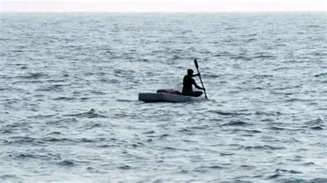 Fisherman dies as boat capsizes in Anchuthengu, two swam to safety ...