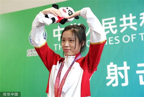 奥运冠军杨倩的发卡火了，这么多小黄鸭你认识几个-搜狐大视野-搜狐新闻