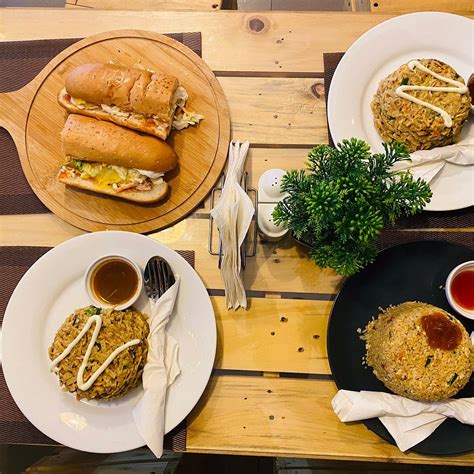 THE FOOD HOUSE, Homagama - 558/2/B Pitipana South Kiriwattuduwa ...