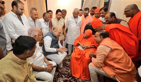 Karnataka polls: We don't influence voters, says Lingayat pontiff- The Week