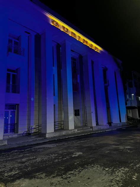Zgrada Opštine Gusinje u plavoj boji povodom Dana Evrope - PlavGusinje.me