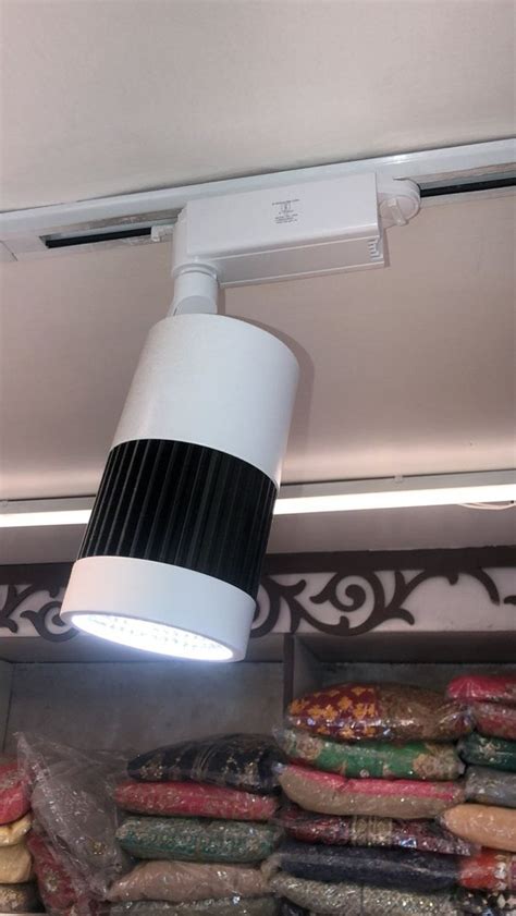 Led Track Light - Led Track Light 30 W Service Provider from New Delhi