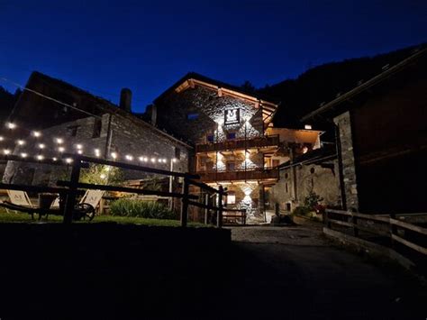 MAISON FARINET (Saint-Rhemy-en-Bosses) - Lodging Reviews, Photos, Rate ...