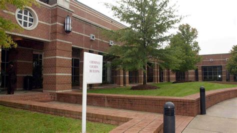 EX-NC cop facing SC church sex charges skips court date | Rock Hill Herald
