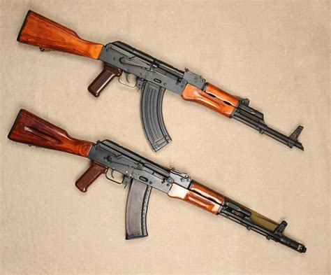 军迷心中经典，AK47改进型号你都见过吗？其中一款堪称魔幻外形！
