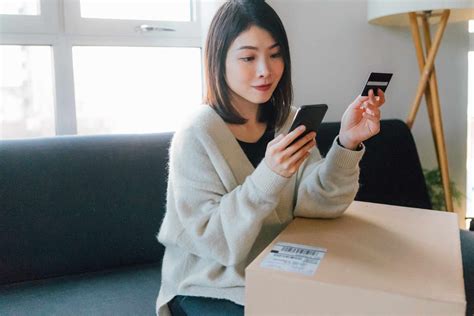 What Is Wholesale Credit | LiveWell