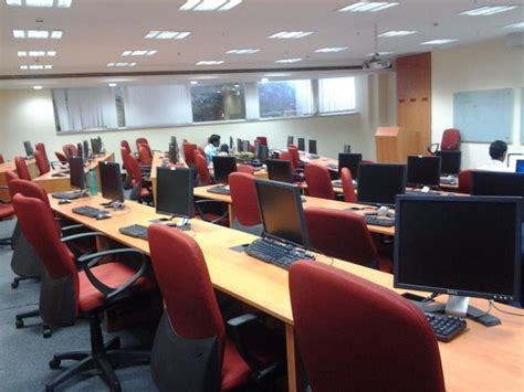 Infosys BPM Office Photos | Glassdoor