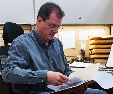 PS Magazine editor wins SecArmy award; second year in a row for top ...