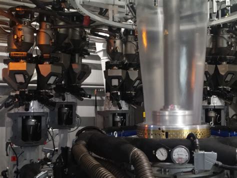 Blendo Adroit - Continuous gravimetric blender and extrusion control ...