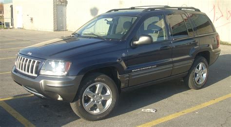 File:2004 Jeep Grand Cherokee Columbia Edition.JPG - Wikimedia Commons