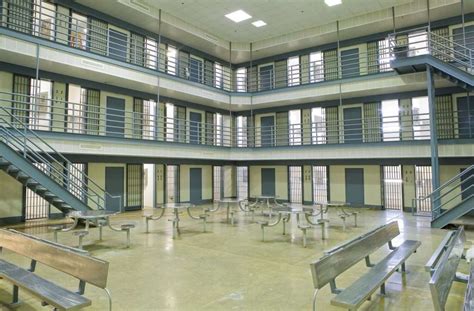 Correctional Facilities - MedWorks Avantage