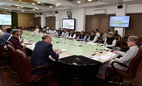 CM Omar Abdullah Pushes For Fast-Track Completion Of High Court ...
