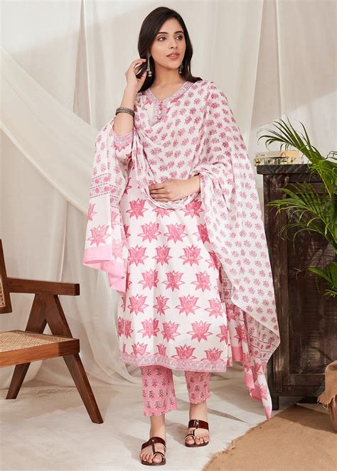 Get Lotus Printed White Straight Cotton Kurta at ₹ 1950 | LBB Shop