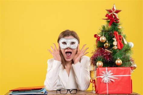 Top 55 Unique Secret Santa Gift Ideas for Colleagues & Friends