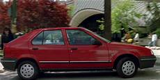renault 19 x53 imcdb org 1989 renault 19 tse s 233 rie 1 x53 in quot tacones renault 19 x53 imcdb org 1989 renault 19 tse s 233 rie 1 x53 in quot tacones