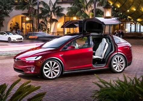 Tesla Model X drive and performance