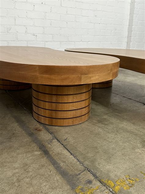 Free form wavy coffee table — VINTAGE ON POINT