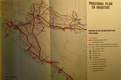 Neobična karta iz Jugoslavije otkriva: ovako su zamišljali Hrvatsku u ...