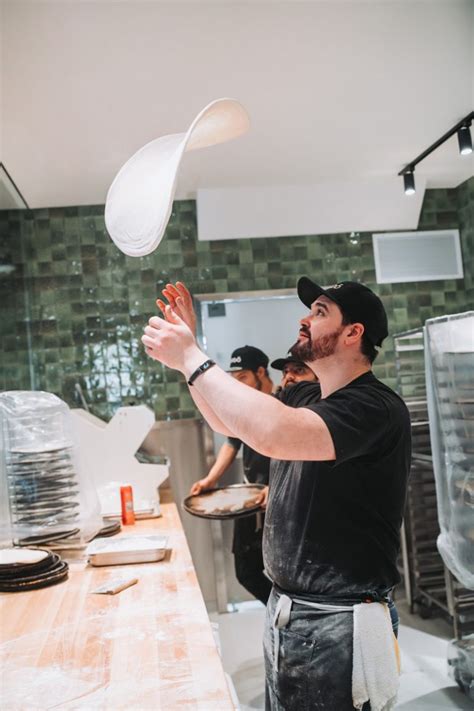 Look Local Logo Transparent 的图像结果