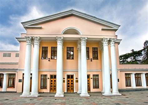 Ялтинский театр им. А. П. Чехова — Ялта — Quick Tickets