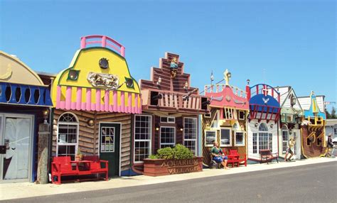 Newport, Oregon ohhhh the little shops | Oregon vacation, Oregon road ...