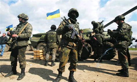 乌克兰军队来势汹汹，让俄罗斯武装撤出顿巴斯，这是谁给的勇气？_腾讯新闻