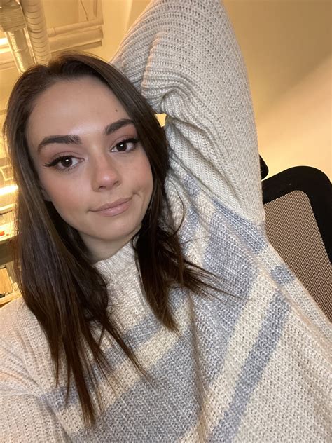 TW Pornstars - Sophia Burns. Twitter. goodnight 🌙. 8:37 AM - 18 Dec 2022