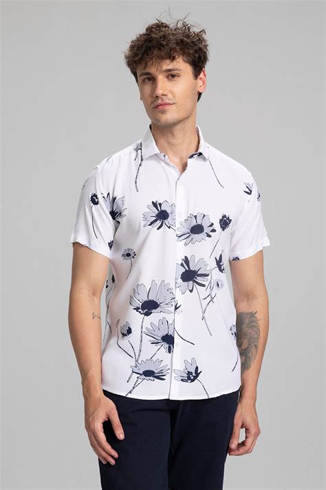 Buy Men's Tsubaki White Shirt Online | SNITCH