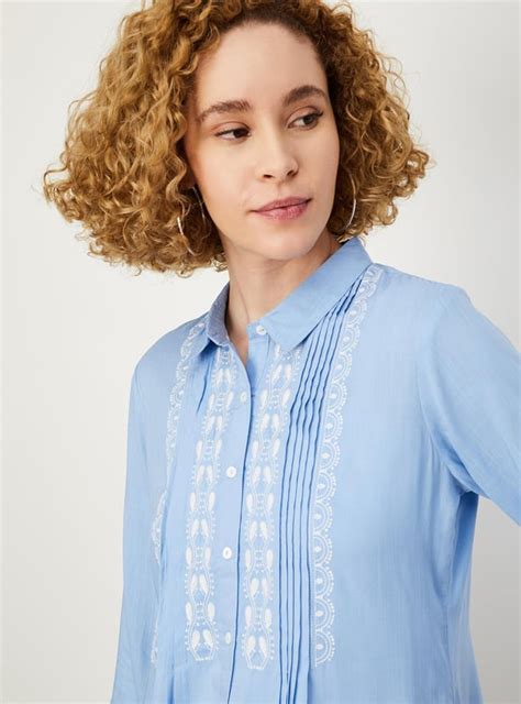 Buy Women Chikankari Embroidered Tunic Online at just Rs. 899.0 ...