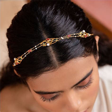 Buy Shaya by CaratLane Dancing Dulhan Matha Patti in Gold Plated 925 ...